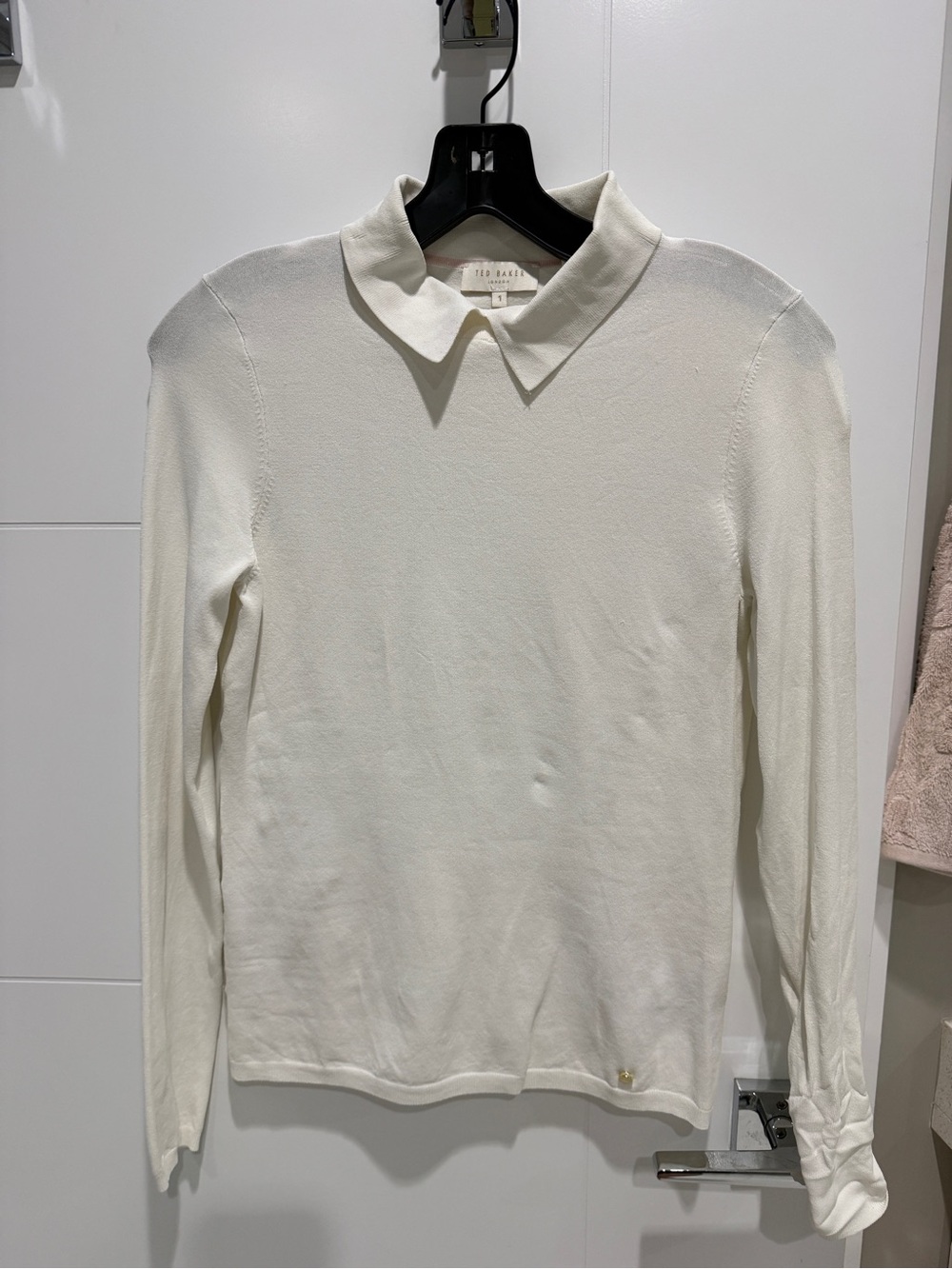 Ted Baker White Pointed-Collar Knit Top